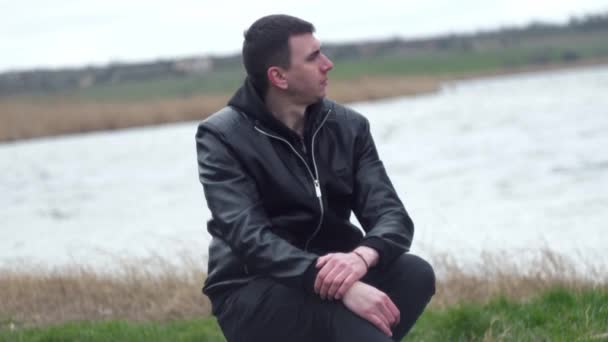 Young Pensive Man Looking Sea Waves Thinking Something Lonely Sadness — Stock Video