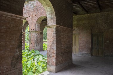 Eski doğu sarayının tarihi koridorlarında uzun zaman önce ölmüş olan taki, batı bengal, Hindistan 'ın sömürge ev sahipleri