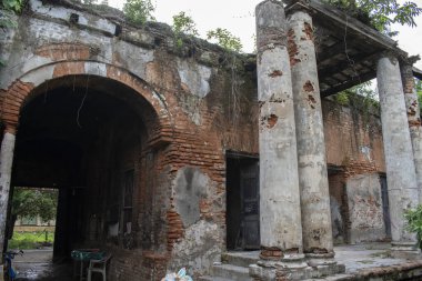 Batı Bengal, Hindistan 'da Tanrıça Durga' nın tarihi ev sahibinin kalıntıları.