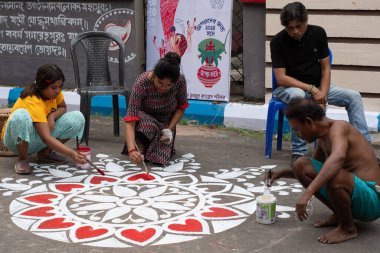 khanpur, kolkata, west bengal, india-october 06, 2024:people participated for making sacred 