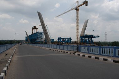 İswar Gupta Köprüsü, Kalyani Otoyolu, Batı Bengal, Hindistan 23 Temmuz 2025: İkinci 'iswar gupta' köprüsünün inşaatı devam ederken büyük bir altyapı güncellemesi devam ediyor.