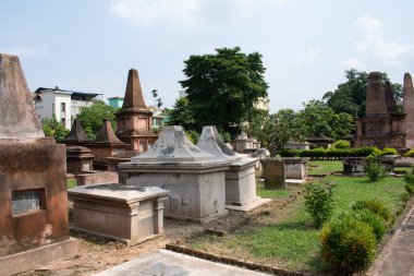 Chinsurah, hoogly, West Bengal, Hindistan - 23 Temmuz. 2025: Tarihi Hollanda Mezarlığı