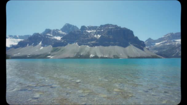 Голубые Воды Боу Лейк Канадских Скалистых Горах Винтажный Фильм — стоковое видео