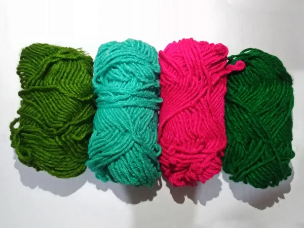 Colored Wool Yarn White Background Skeins Wool Yarn Apparel Knitting — Stock Photo, Image