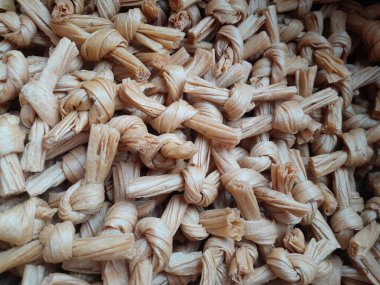 Fasulyeli soya peynirli Çin yemeği. Kurutulmuş fasülye düğümü. Kızarmış Yuba Japon usulü yemek.. 