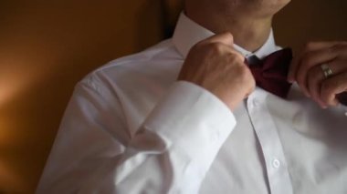 düğün öncesi damat elbise ve elbiseler.