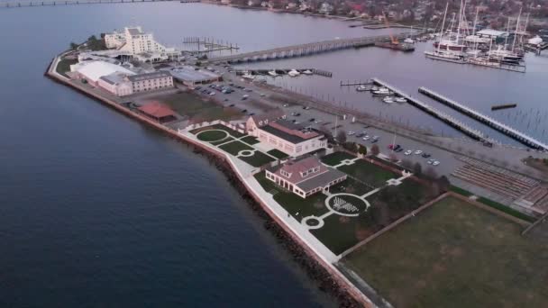 Hava Aracı Görüntüleri Newport Rhode Island Atlantik Okyanusu — Stok video