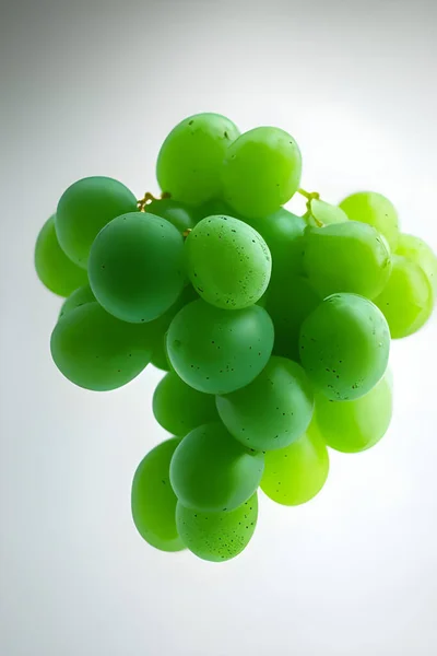 Grüne Trauben Auf Weißem Hintergrund — Stockfoto