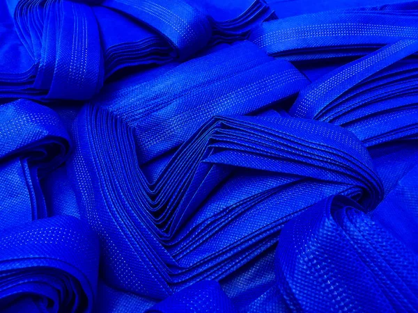 Στοίβες Από Μπλε Υφασμένα Υφαντά Τσάντες Tote Συλλογές Από Υφασμένα — Φωτογραφία Αρχείου