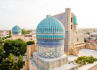 Semerkand, Özbekistan hava manzaralı Bibi Khanym Camii. Ana ibadet yeri ve Timur 'un en sevdiği eşine adanmıştır. Caminin çevirisi: 