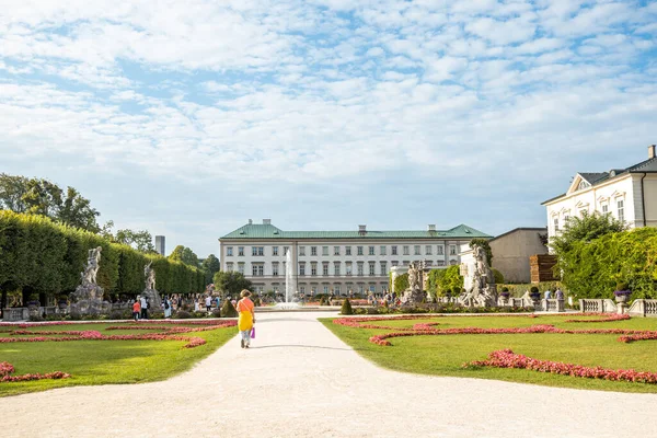 Palacio Jardines Mirabell Salzburgo Austria Oasis Belleza Natural Splendo Arquitectónico —  Fotos de Stock