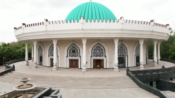 Luchtfoto Van Het Amir Timur Museum Tasjkent Oezbekistan — Stockvideo