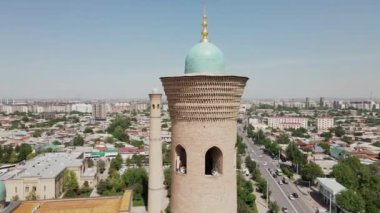 Taşkent Özbekistan 'daki Khazrati imam camiinin havadan görünüşü