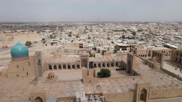Bujará Uzbekistán Vista Aérea Mezquita Poi Kalan Arca Ciudadela Bujará — Vídeo de stock