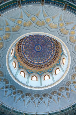 TASHKENT, UZBEKISTAN - 13 Ağustos 2023: Hazrati İmam Camii 'nin İçi