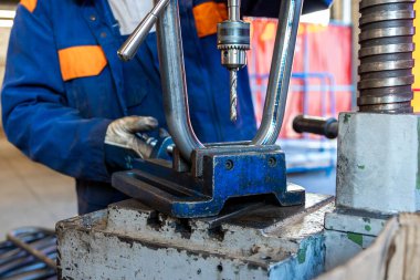 Metal matkap ölümcül. Metal endüstriyel makineler ve aletler 