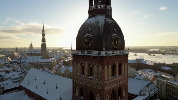 Flygfoto Över Vintern Riga Gamla Stan Lettlands Huvudstad Doms Katedral — Stockvideo