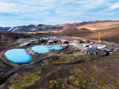 İzlanda 'daki Mavi Göl' ün havadan görünüşü, ülkenin en ünlü ve popüler SPA merkezi..