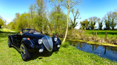 Eski arabanın 3B görüntülemesi