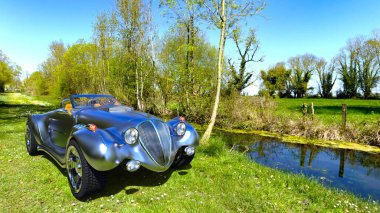 Eski arabanın 3B görüntülemesi