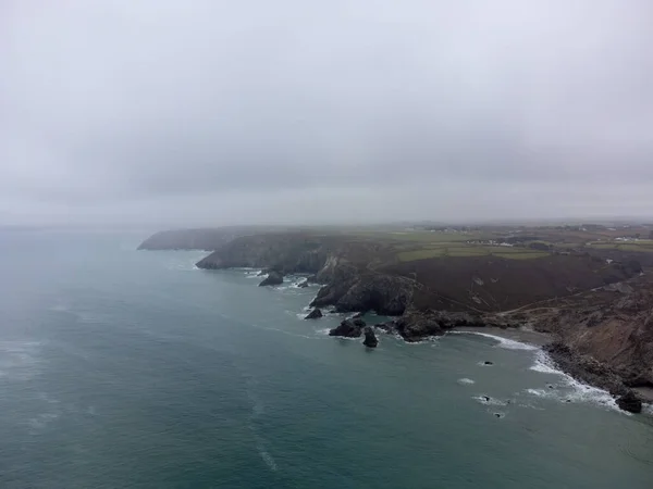 从空中俯瞰靠近St Agnes Cornwall England Uk的海岸 — 图库照片