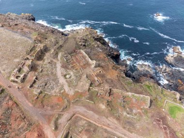 Geevor ve Pendent Cornwall İngiltere 'nin çevresindeki Unesco Heritage Sahili. 