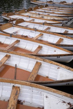 zevk tekneler Nehri üzerinde 