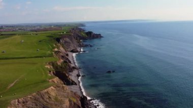 Kum Ağzı Koyu, hava Cornwall Birleşik Hava Aracı 'ndan. 