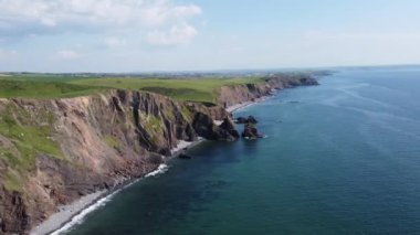 Sandymouth hangarı, hava aracı Cornwall İngiltere 'den. 
