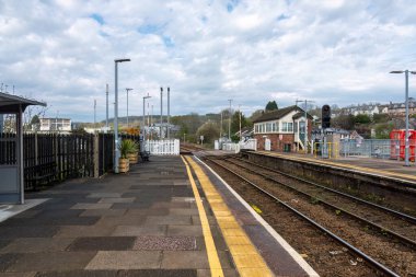 Cornwall UK tren istasyonunu kaybettik.  