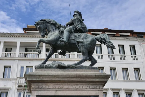   Vittorio Emanuele anıtı San Marco Meydanı Venedik, İtalya