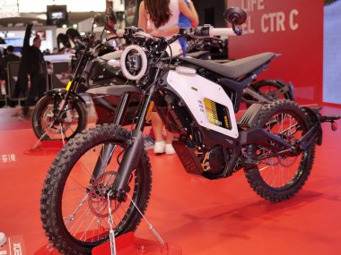 7 Kasım 2023: EICMA 'da motosiklet ve aksesuarlar, uluslararası motosiklet sergisi, Lombardy, İtalya.