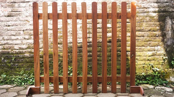 Unique wooden fence pattern with a rustic theme. This wooden fence is for decoration