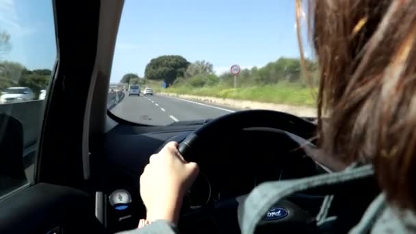Cecina Livorno Toskana Talya Nisan 2023 Otoyolda Araba Süren Kadın — Stok video