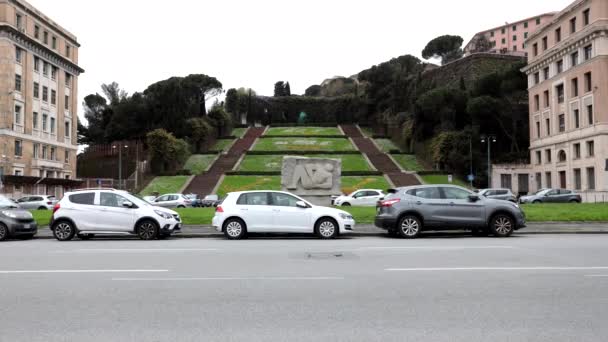 意大利热那亚 2024年4月1日 位于热那亚的维多利亚广场的Timelapse Scalinata Delle Caravelle — 图库视频影像