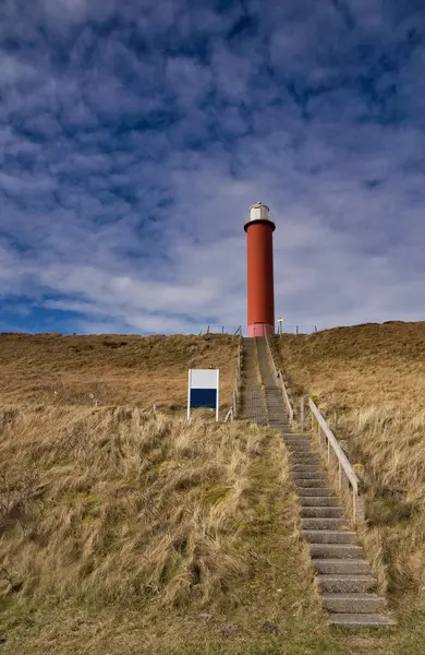 Zanddijk-Groote Kaap, Hollanda Kuzey Denizi kıyısında Groote Keeten ve Julianandorp aan Zee köyleri arasında bulunan kırmızı boyalı çelik deniz feneridir..