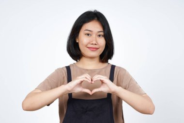 Beyaz Arkaplanda İzole Edilmiş Güzel Asyalı Kadın Sevgi İşareti Gösteriliyor