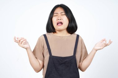 Beyaz arka planda tecrit edilmiş Güzel Asyalı Kadın 'ın Ağla ve Üzgün Yüzü