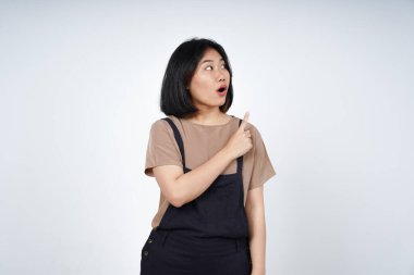 Beyaz arka planda tecrit edilmiş Güzel Asyalı Kadın 'ın Ürün ve İşaret Tarafı