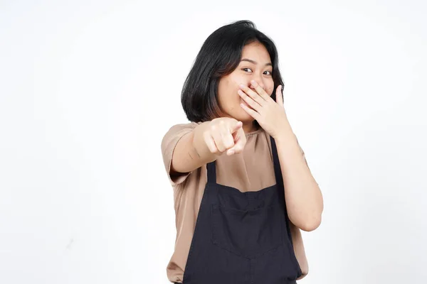 Apontando Para Você Rindo Bela Mulher Asiática Isolada Fundo Branco — Fotografia de Stock