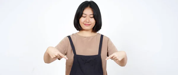 Zeigt Produkt Und Zeigt Nach Unten Der Schönen Asiatischen Frau — Stockfoto