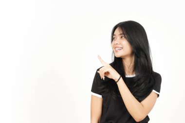 Ürün ve İşaret Tarafı Beyazda Tecrit Edilen Güzel Asyalı Kadın İşaretçisini Kullanıyor