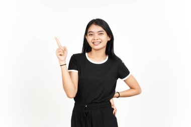 Ürün ve İşaret Tarafı Beyazda Tecrit Edilen Güzel Asyalı Kadın İşaretçisini Kullanıyor