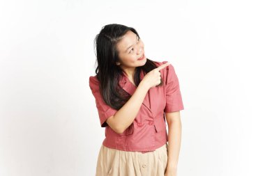 Ürün ve İşaret Tarafı Beyazda Tecrit Edilen Güzel Asyalı Kadın İşaretçisini Kullanıyor