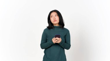 Akıllı Telefon 'un Beyaz Arkaplanda İzole Edilmiş Güzel Asyalı Kadın Hareketi