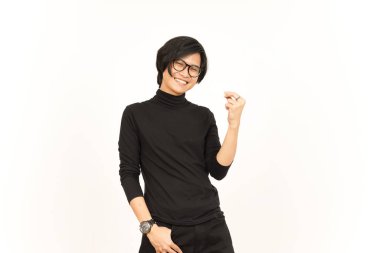 Beyaz Arkaplanda Tek Başına Yakışıklı Asyalı Adamın Banka Kartını Gösterme ve Bekleme