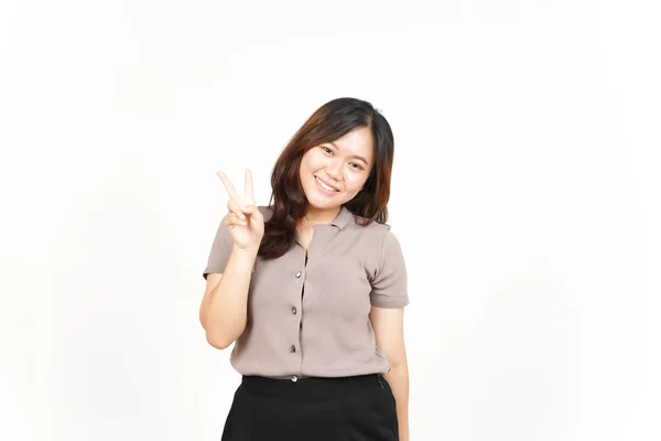 Mostrando Señal Paz Sonriendo Hermosa Mujer Asiática Aislada Sobre Fondo —  Fotos de Stock