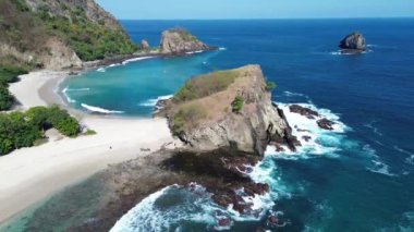 Sikka maumere, NTT, Endonezya 'daki Drone Aerial view koka plajı