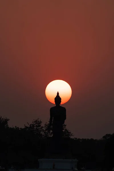 Head Statue Buddha Image Surrounded Sun Sunset Budda Monthon Nakhon — Stock Photo, Image