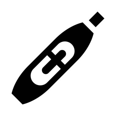 Bir şişe su ve klipsli.